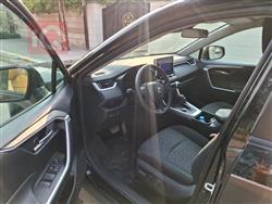 تۆیۆتا ڕاڤ 4